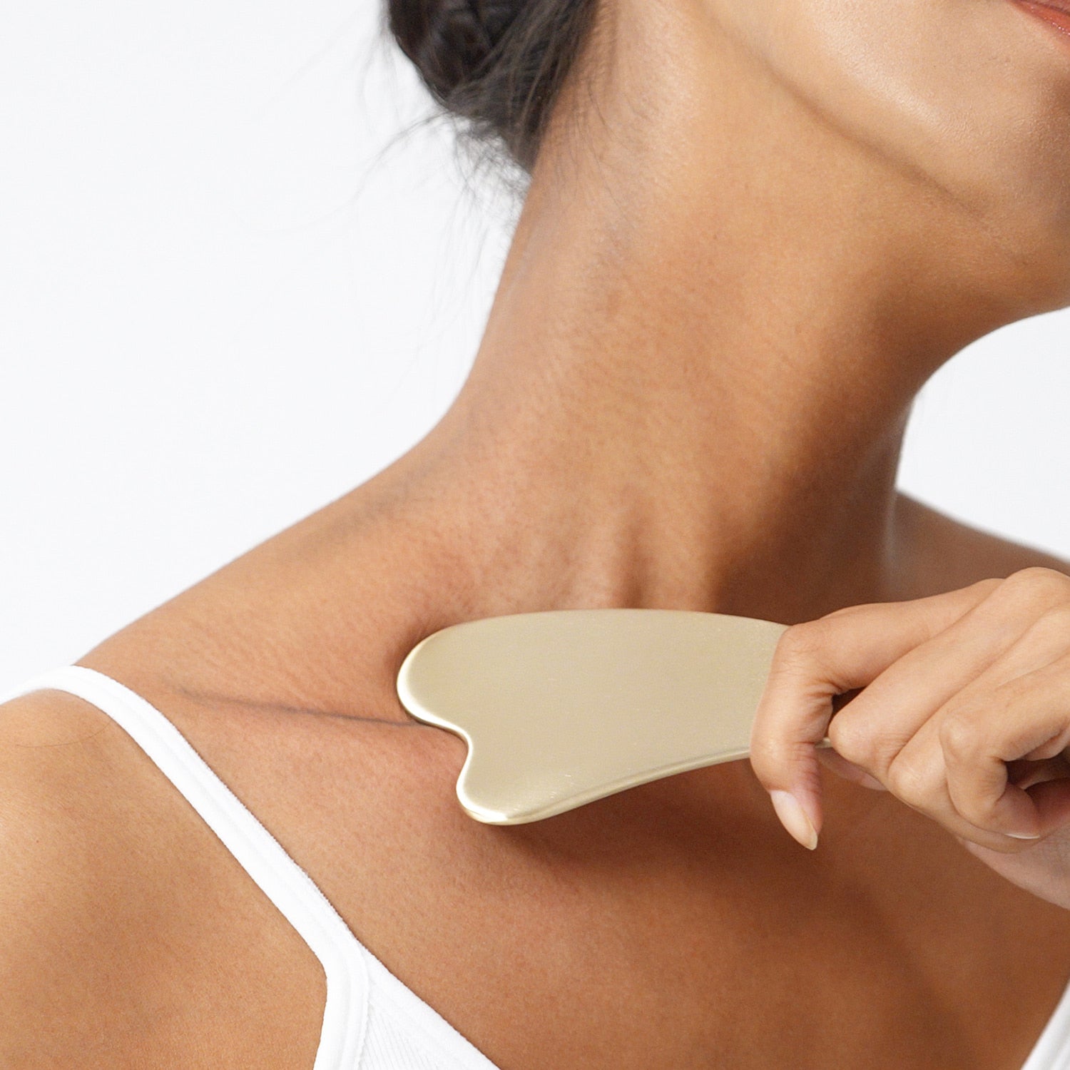 K-Heritage Bangjja Yugi Heart Gua Sha with Quilted Korean Jacket (Jeogori) - Image 2